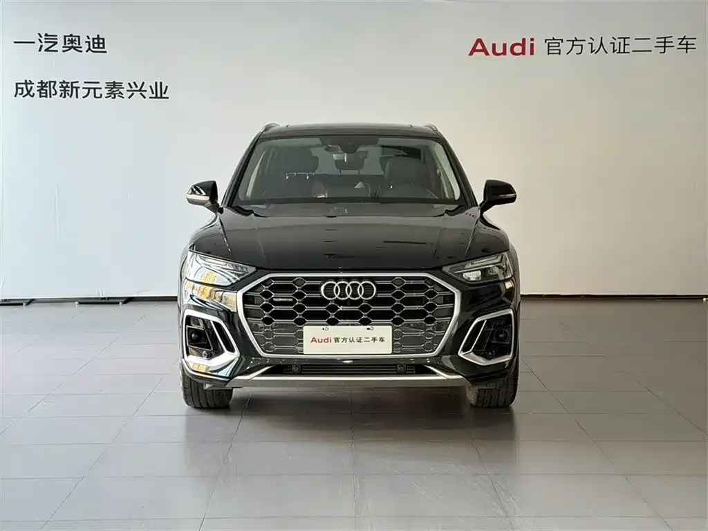 Audi Q5L 2021 из CN, фото 2