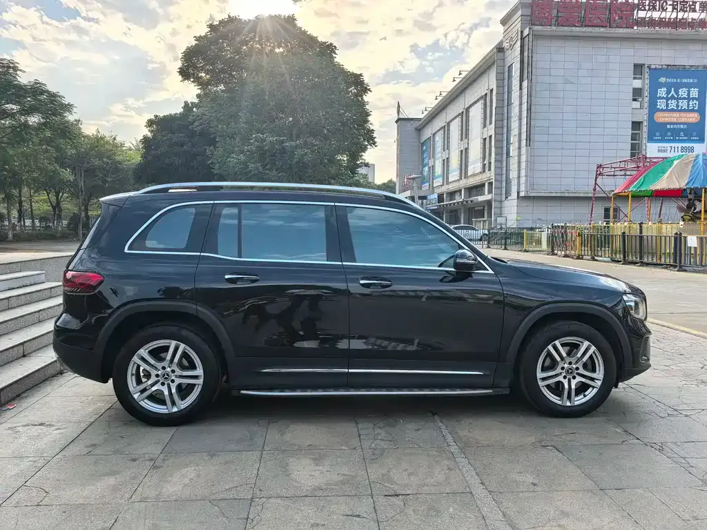 Mercedes-Benz GLB 2023 из CN, фото 4