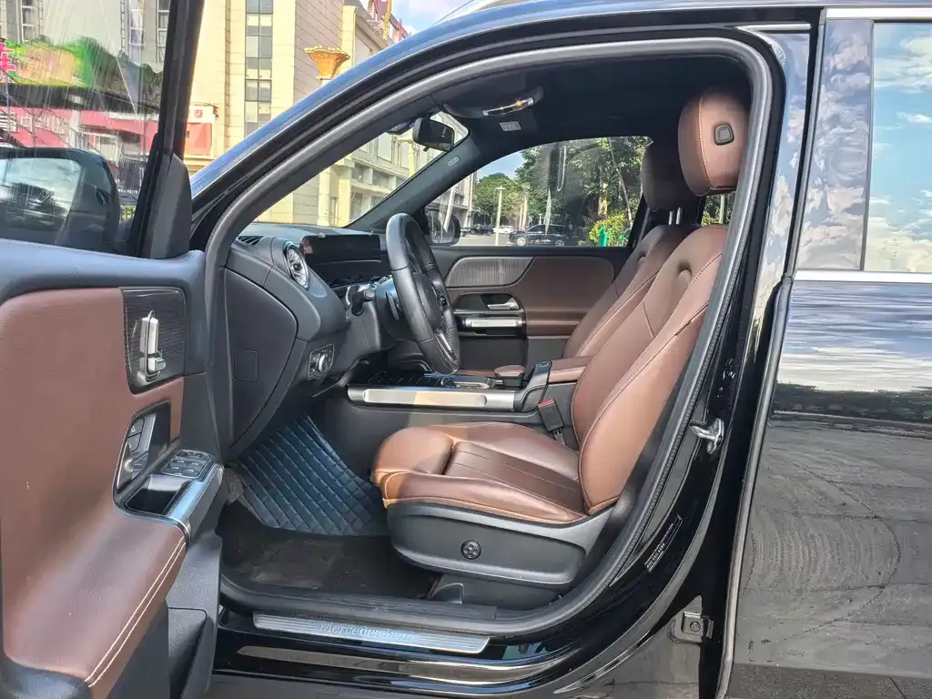 Mercedes-Benz GLB 2023 из CN, фото 5