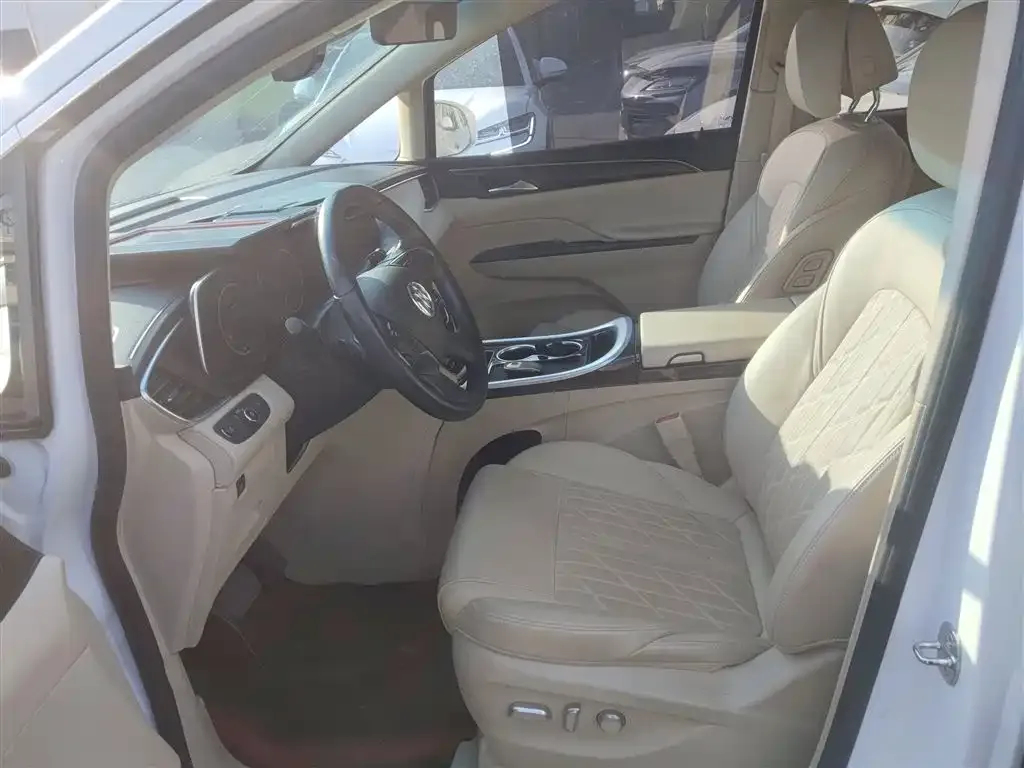 Buick GL8 2022 из CN, фото 4