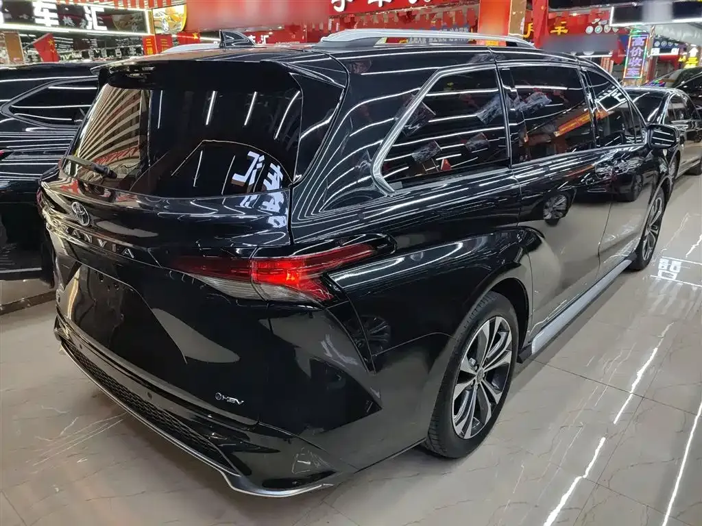 Toyota Granvia 2025 из CN, фото 6