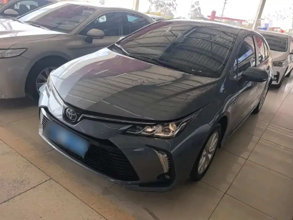 Toyota Corolla 2021 из CN, фото 1