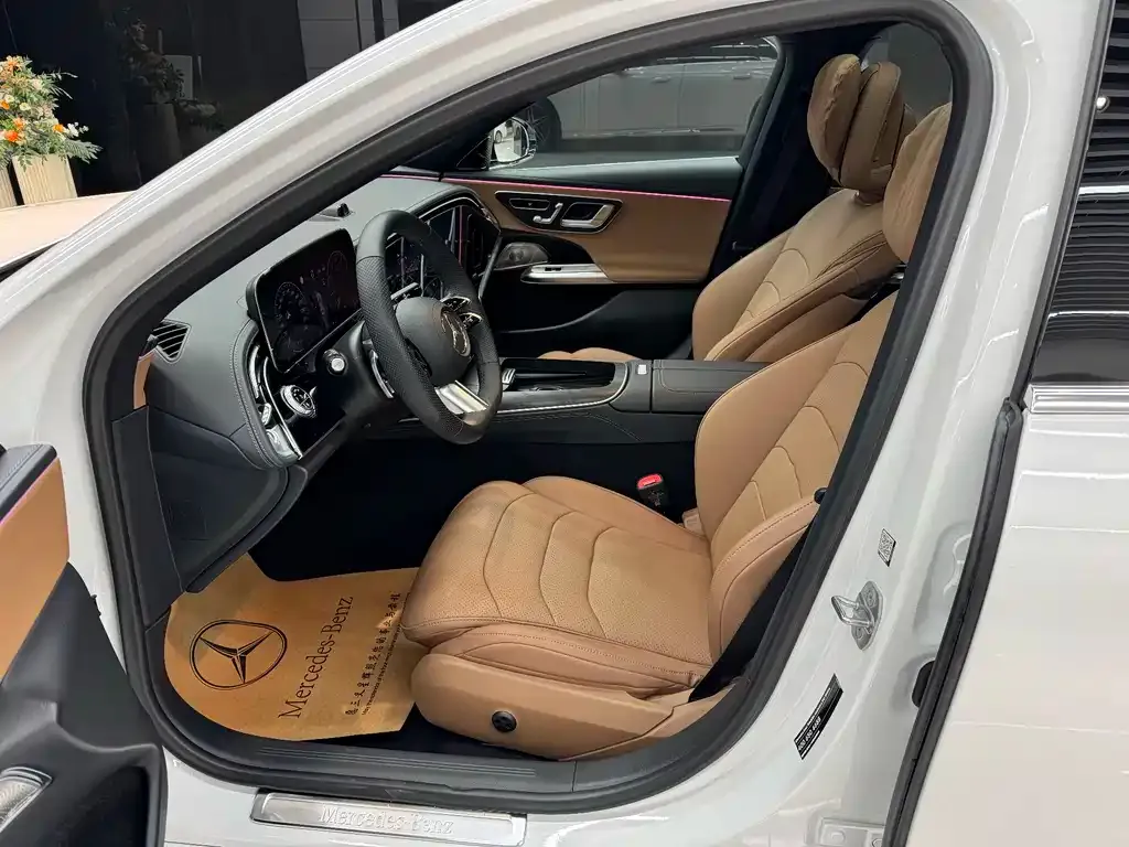Mercedes-Benz E-Class 2023 из CN, фото 10