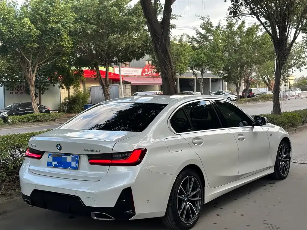 BMW 3 Series 2025 из CN, фото 7