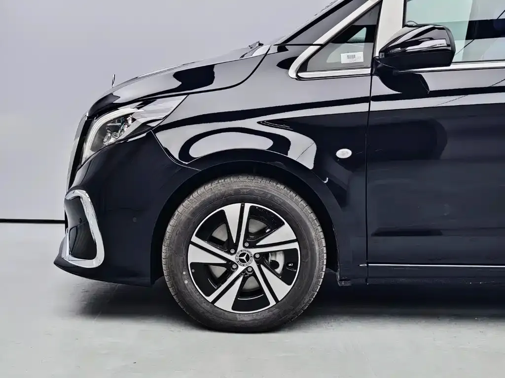 Mercedes-Benz Vito 2025 из CN, фото 5