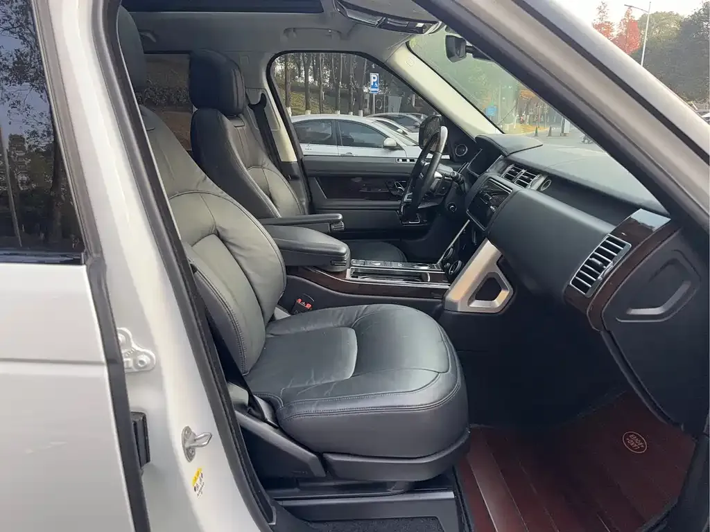 Land Rover Range Rover 2022 из CN, фото 4