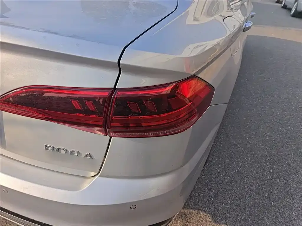 Volkswagen Bora 2022 из CN, фото 7