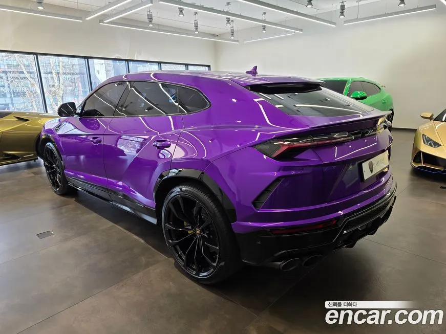 Lamborghini Urus — фото 8