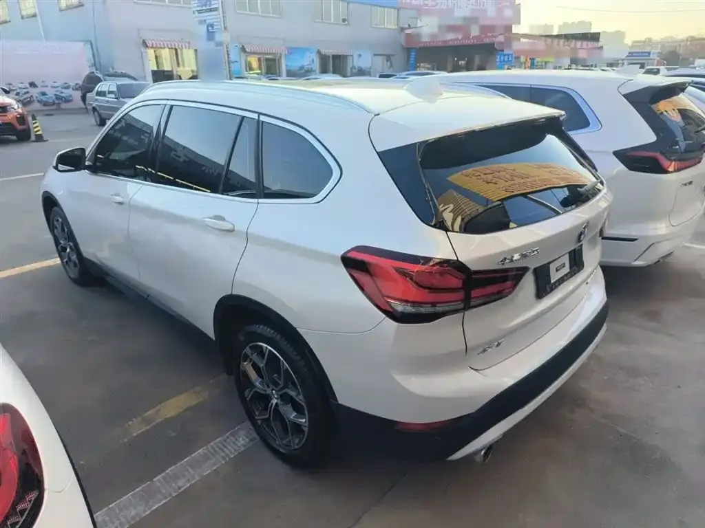 BMW X1 2022 из CN, фото 4
