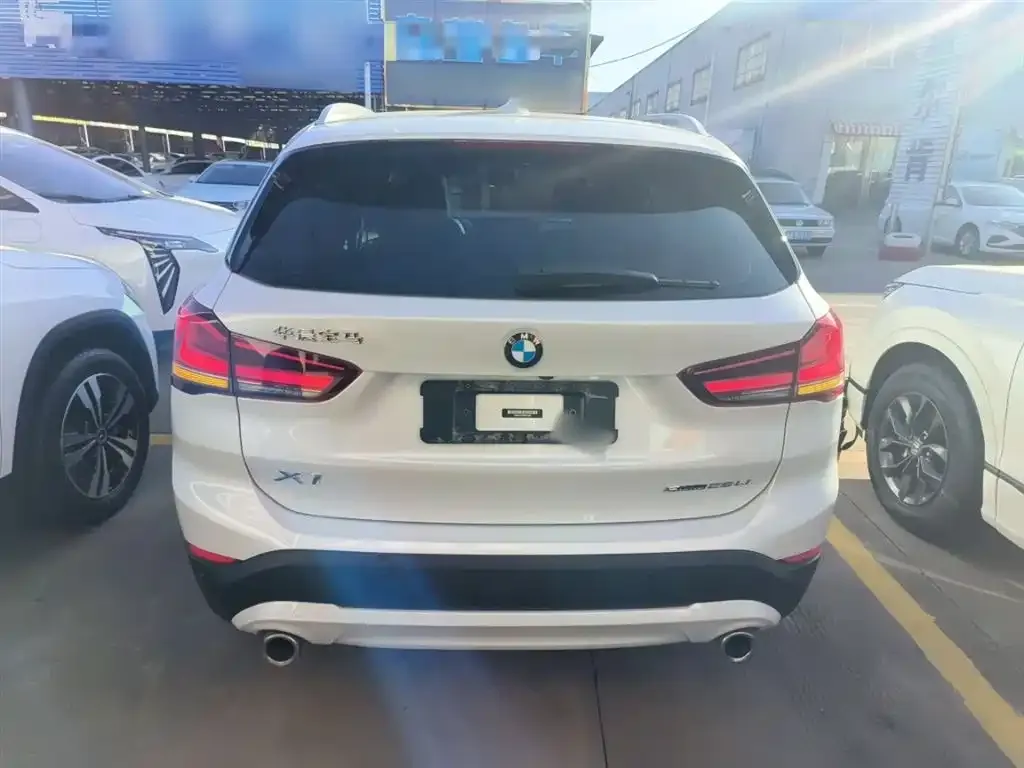 BMW X1 2022 из CN, фото 3