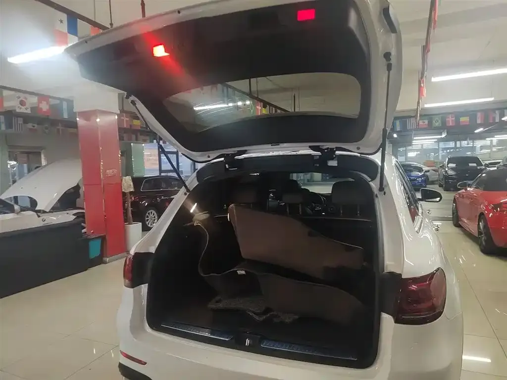 Mercedes-Benz GLC 2022 из CN, фото 2