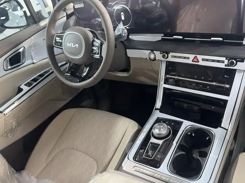 Kia Carnival 2026 из CN, фото 7