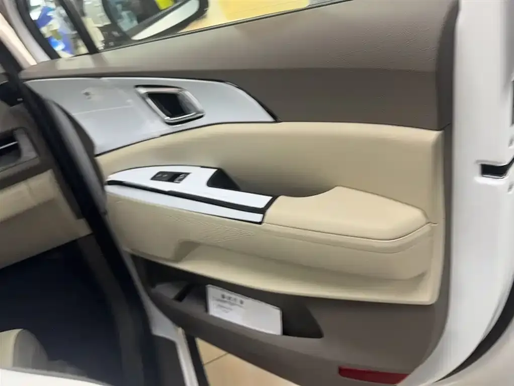 Kia Carnival 2026 из CN, фото 4