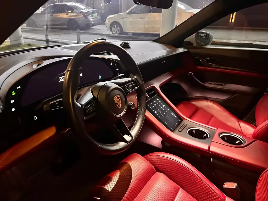 Porsche Taycan 2021 из CN, фото 3