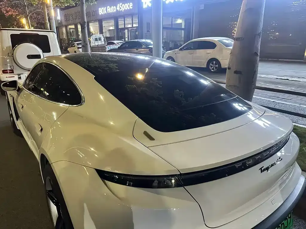 Porsche Taycan 2021 из CN, фото 2