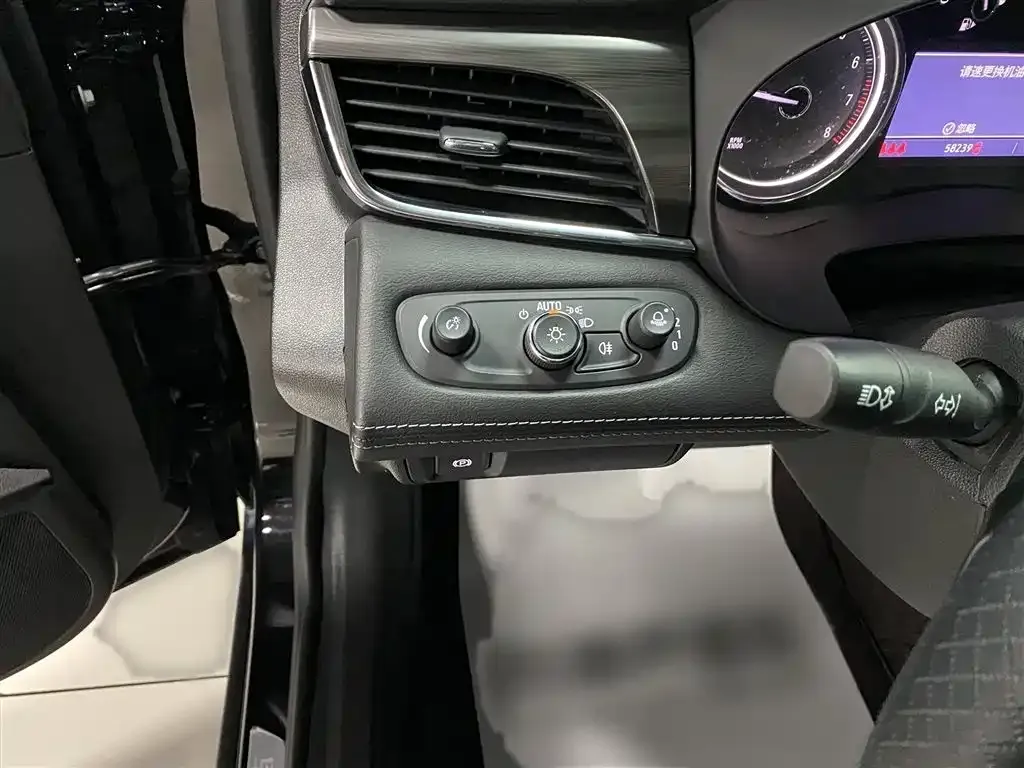 Buick LaCrosse 2022 из CN, фото 4