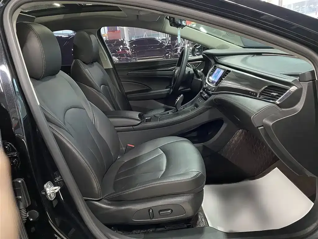 Buick LaCrosse 2022 из CN, фото 6