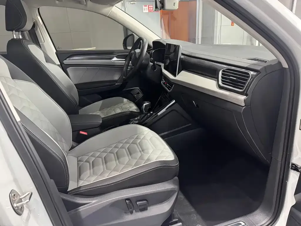 Volkswagen Tayron 2023 из CN, фото 4