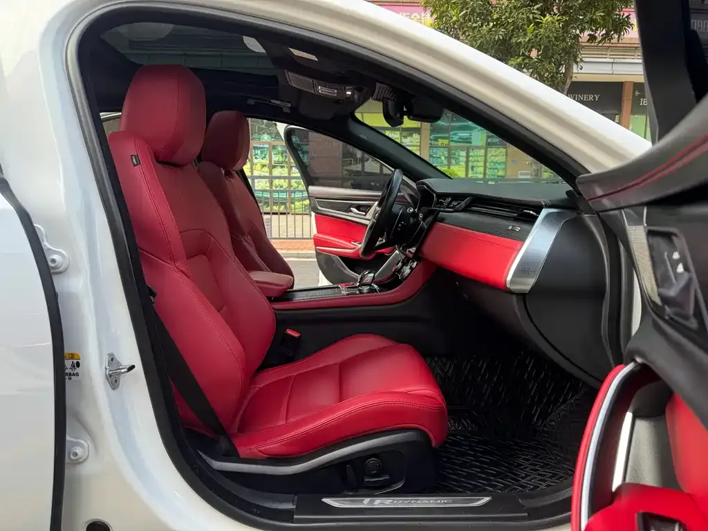 Jaguar XFL 2022 из CN, фото 5