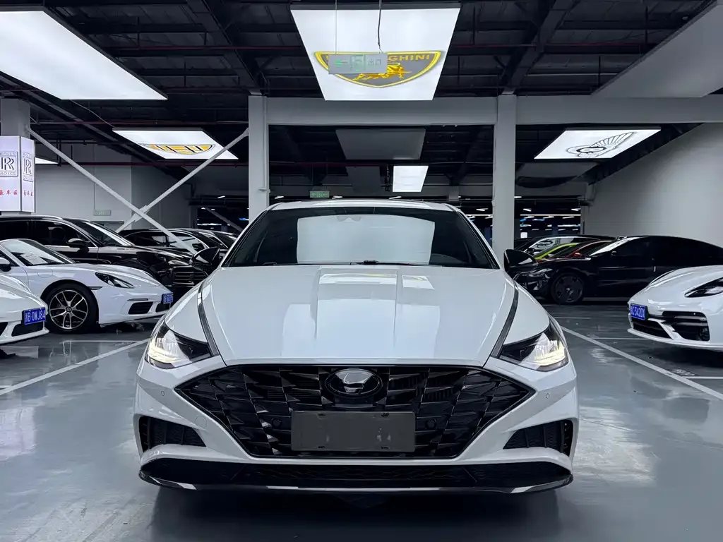 Hyundai Sonata — фото 2
