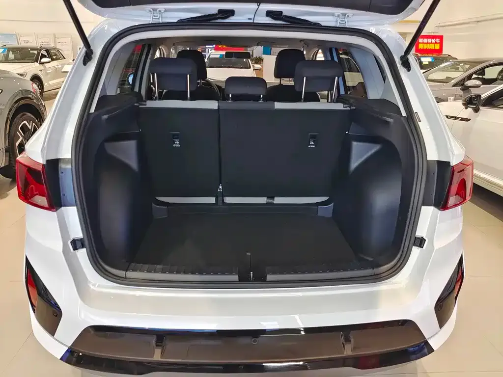 Jetta VS5 2025 из CN, фото 10