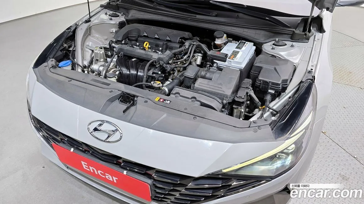 Hyundai AVANTE — фото 8