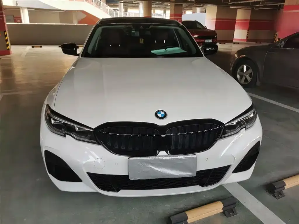 BMW 3 Series 2022 из CN, фото 7