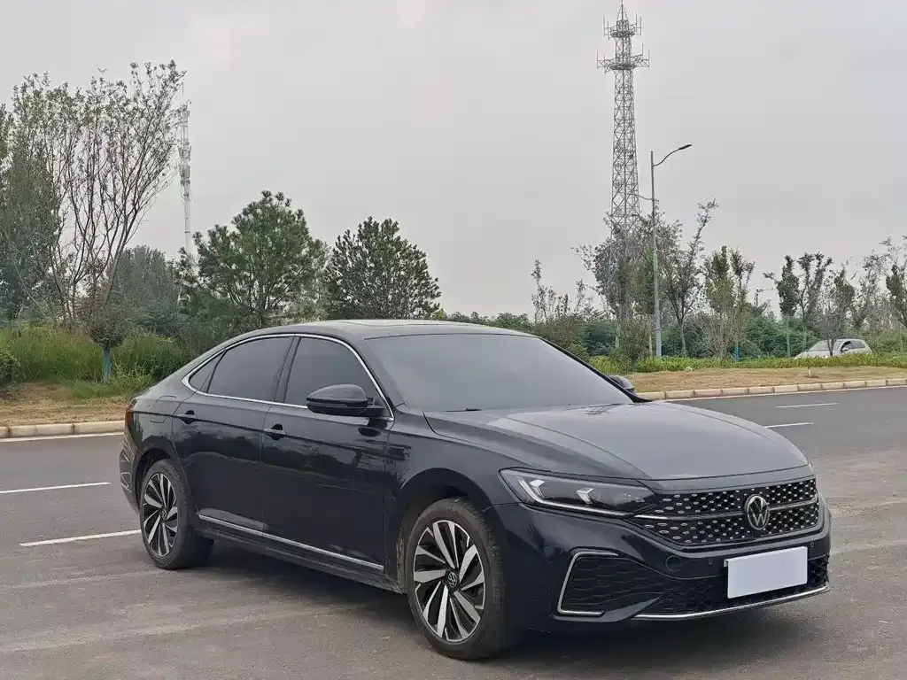Volkswagen Passat 2024 из CN, фото 1