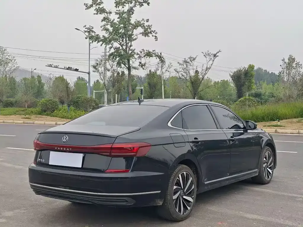 Volkswagen Passat 2024 из CN, фото 9