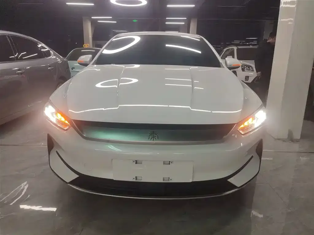 BYD Qin PLUS 2023 из CN, фото 3