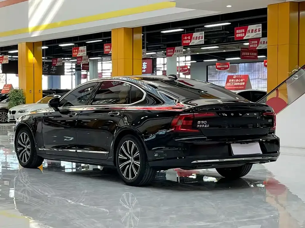 Volvo S90 2021 из CN, фото 6