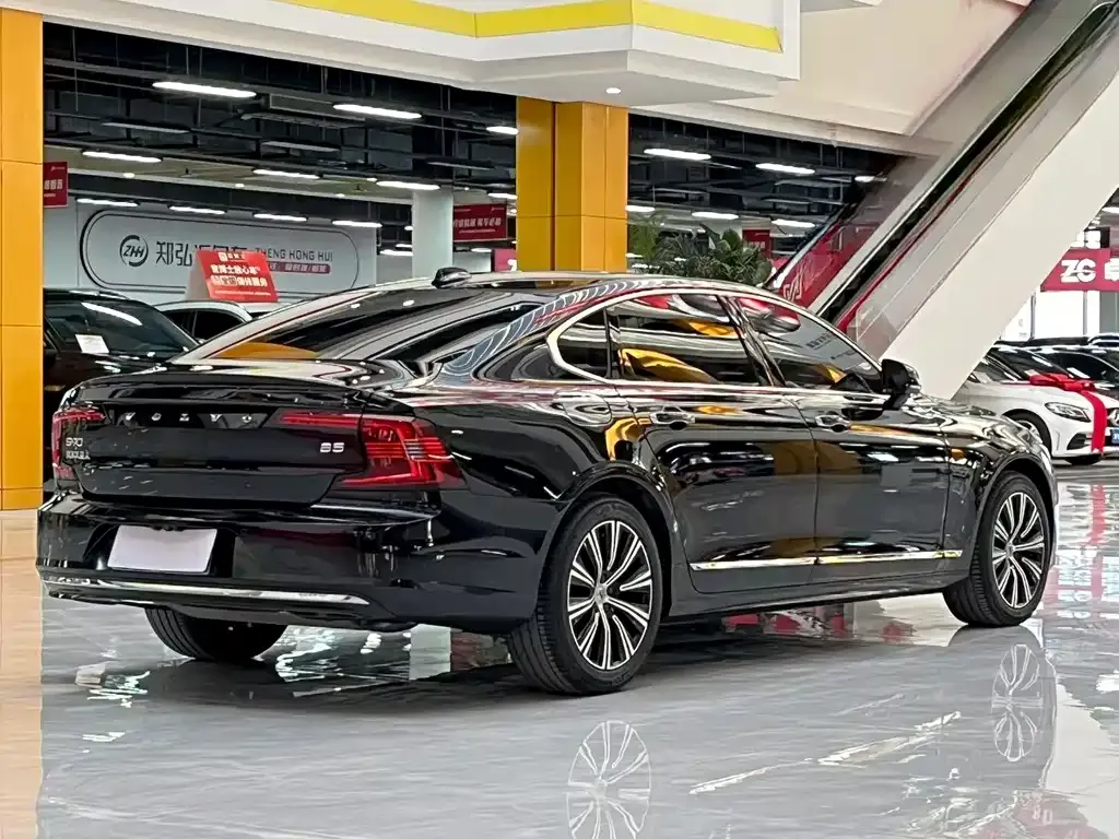 Volvo S90 2021 из CN, фото 8