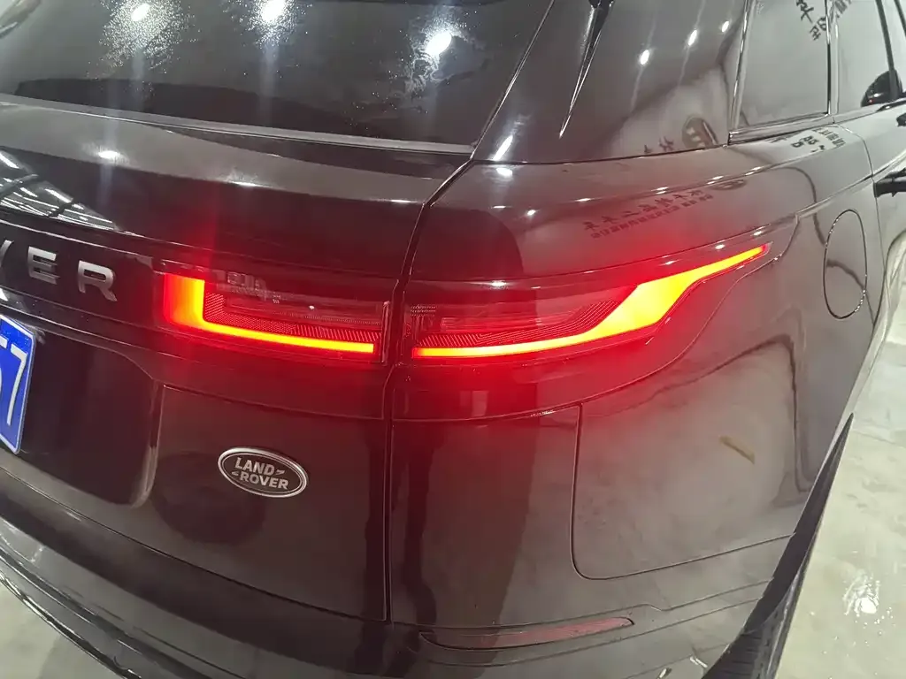 Land Rover Velar — фото 6