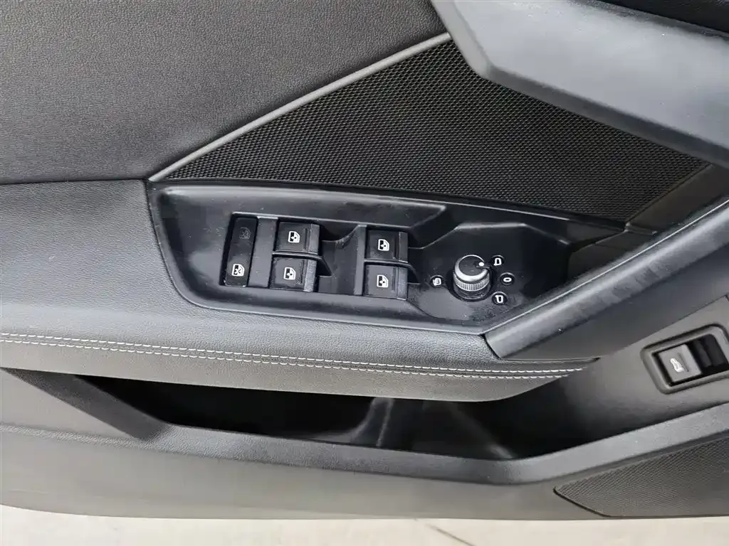 Audi A3 2023 из CN, фото 9