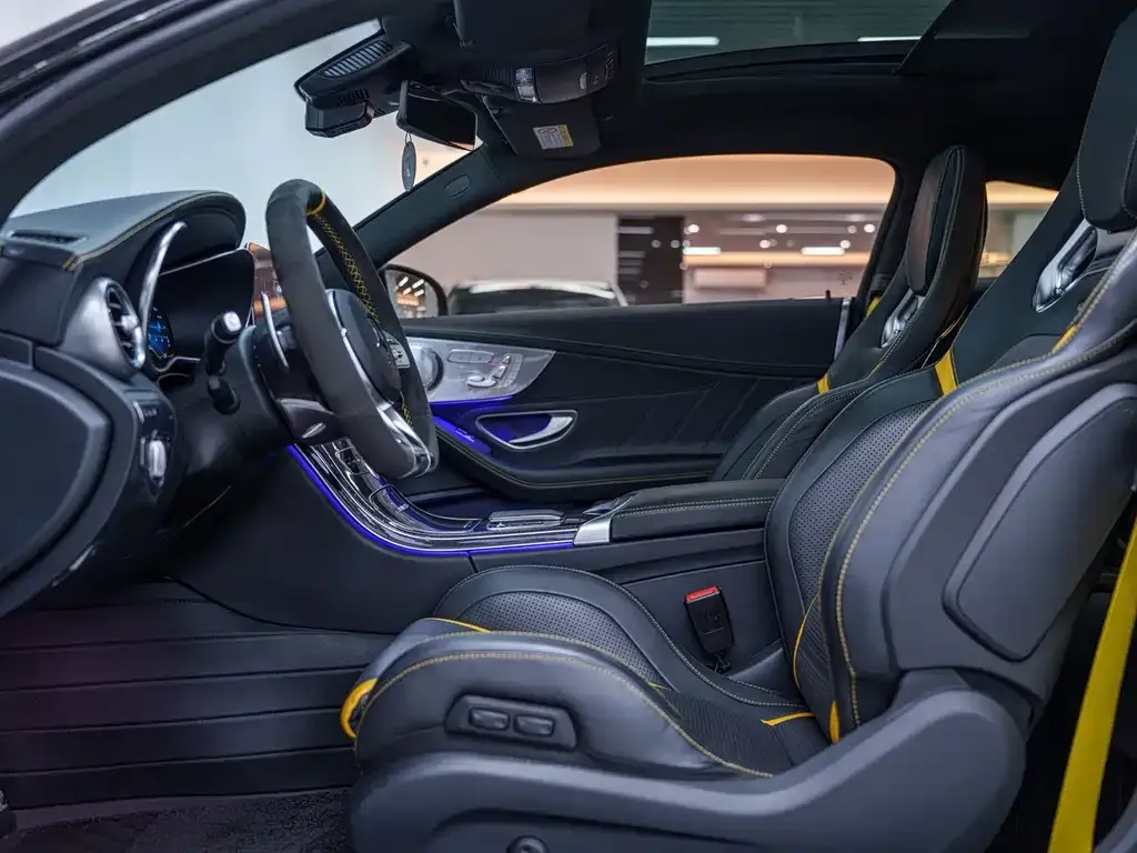 Mercedes-Benz C-Class AMG — фото 5