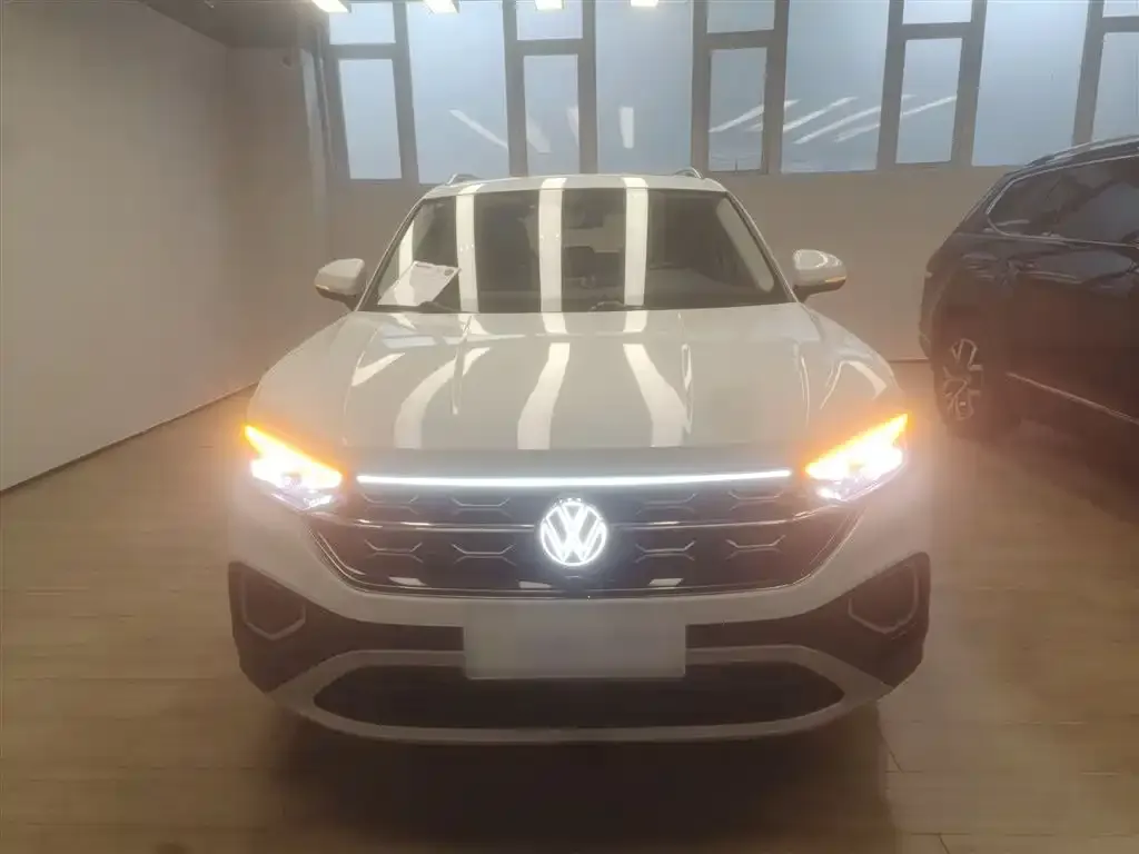 Volkswagen Tayron 2023 из CN, фото 3