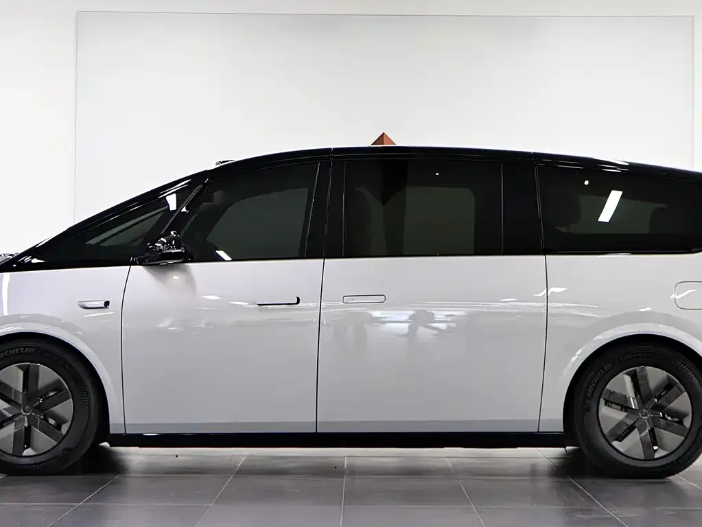 Li Auto MEGA 2025 из CN, фото 3