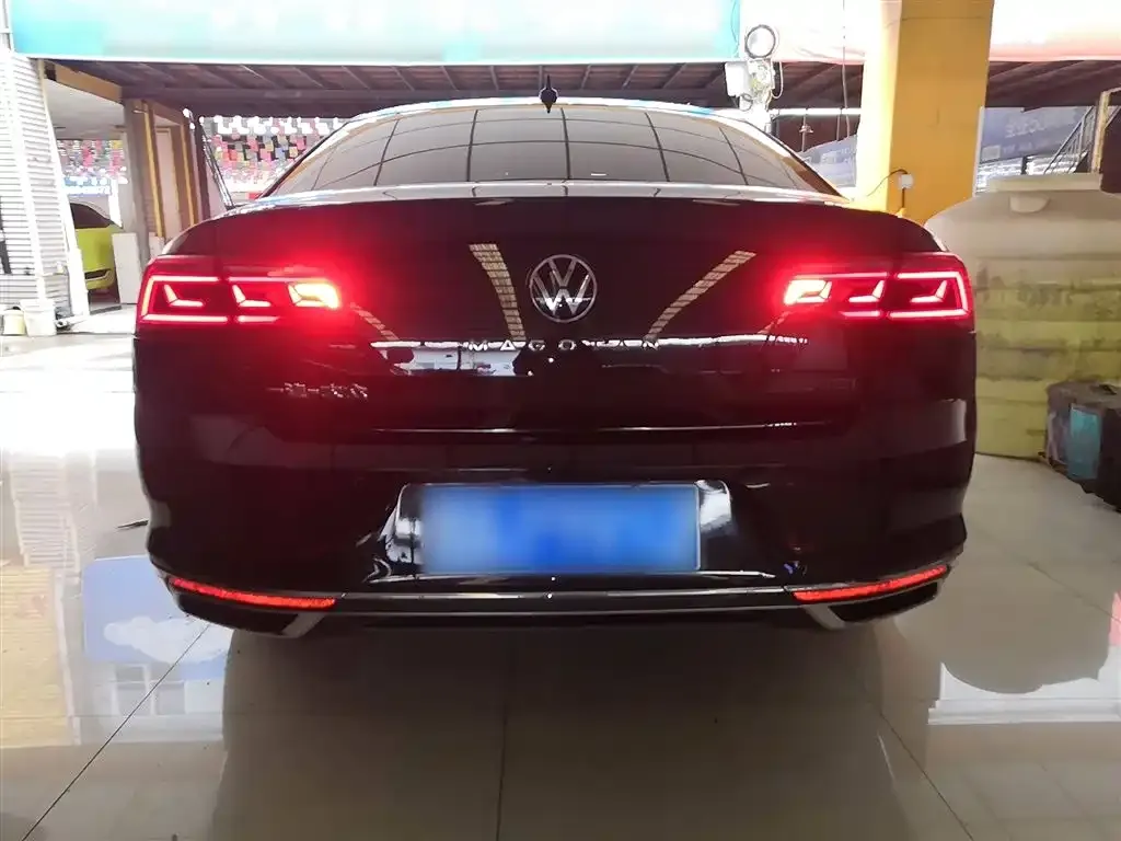 Volkswagen Magotan 2022 из CN, фото 6