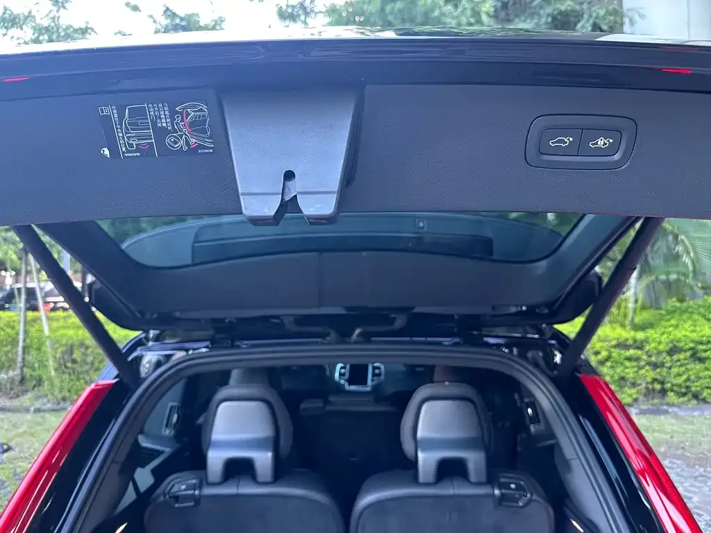 Volvo XC90 2021 из CN, фото 2