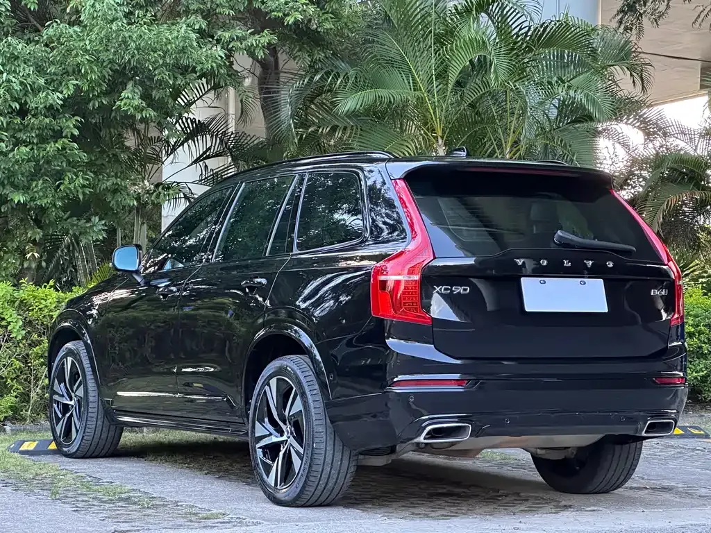 Volvo XC90 2021 из CN, фото 3