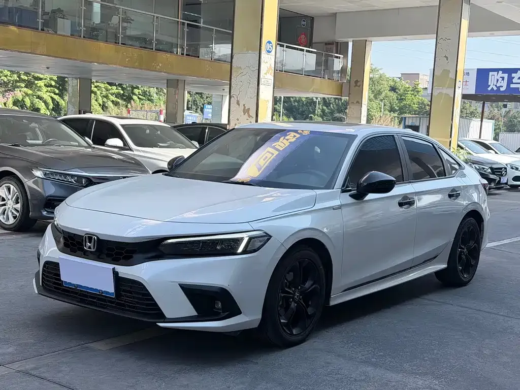 Honda Civic 2024 из CN, фото 1