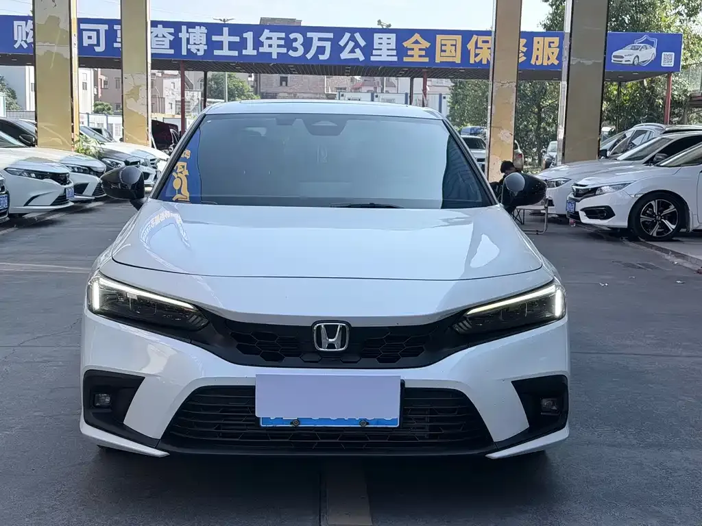 Honda Civic 2024 из CN, фото 2