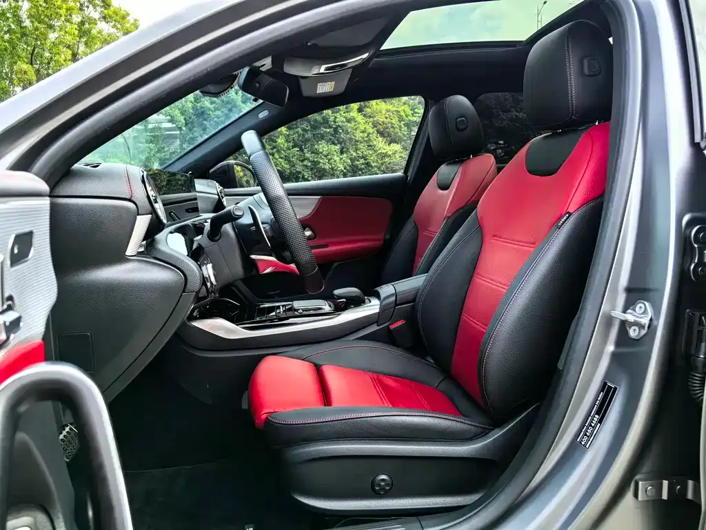 Mercedes-Benz A-Class AMG — фото 6