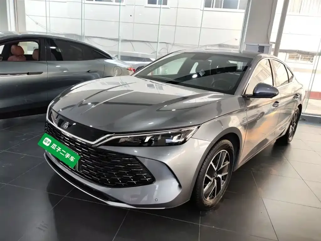 BYD Qin L — фото 4