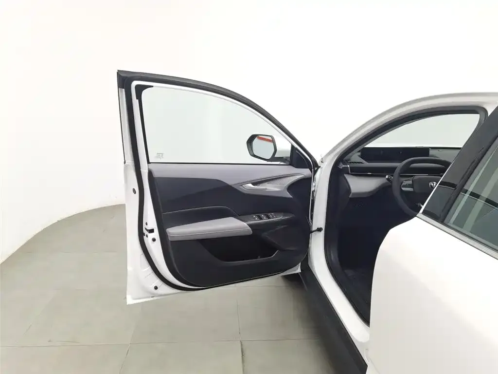 Changan Eado PHEV 2026 из CN, фото 3