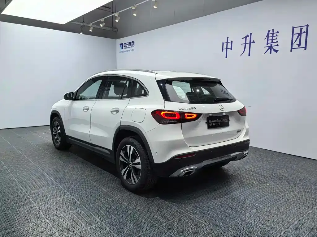Mercedes-Benz GLA 2023 из CN, фото 4
