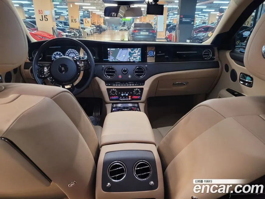 Rolls-Royce Ghost 2023 из KR, фото 8