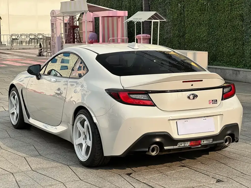 Subaru BRZ — фото 8