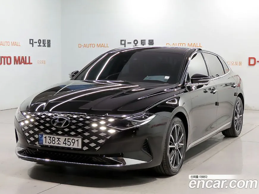 Hyundai Grandeur — фото 1