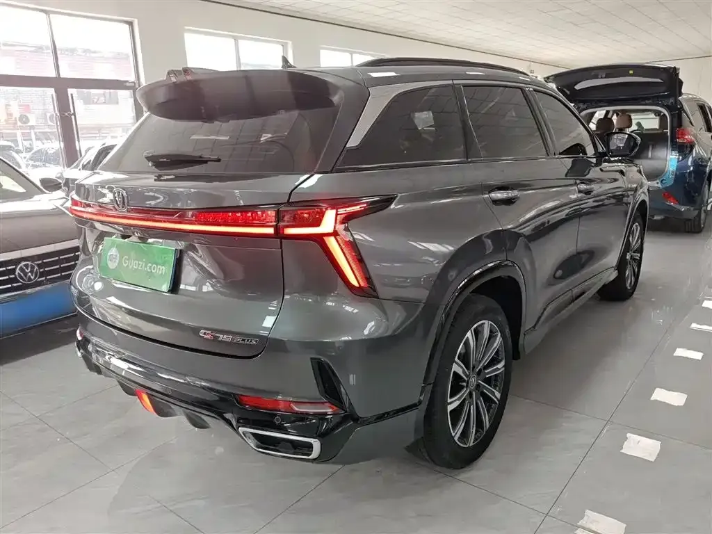 Changan CS75PLUS — фото 9
